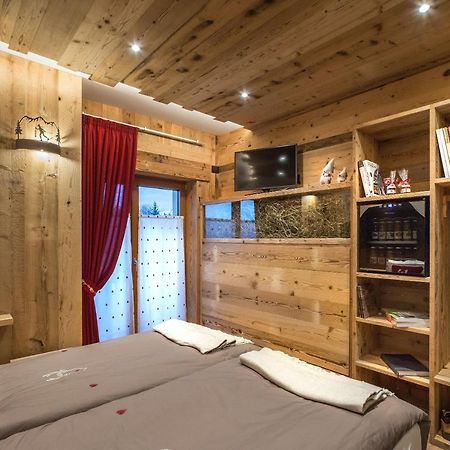 Agriturismo La Giasena Ponte nellʼAlpi Exteriör bild