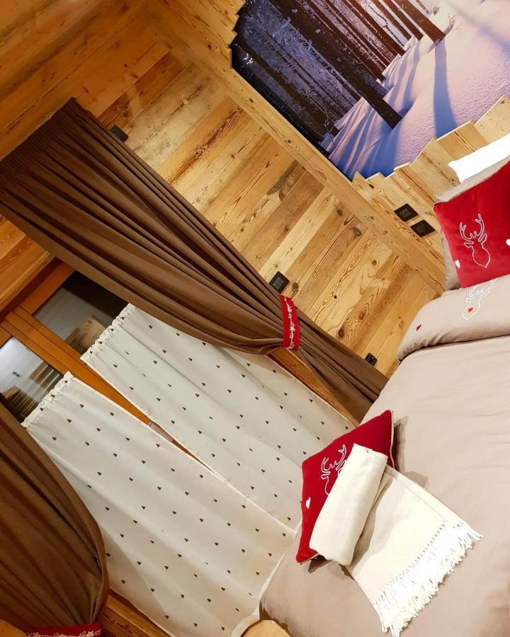 Agriturismo La Giasena Ponte nellʼAlpi Exteriör bild