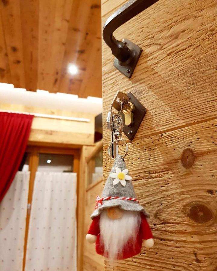 Agriturismo La Giasena Ponte nellʼAlpi Exteriör bild