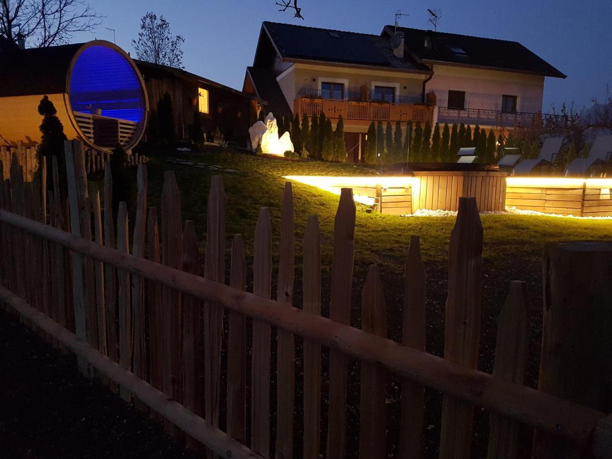 Agriturismo La Giasena Ponte nellʼAlpi Exteriör bild