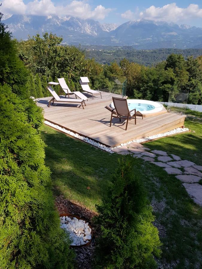 Agriturismo La Giasena Ponte nellʼAlpi Exteriör bild