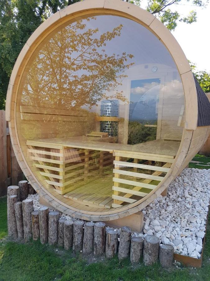 Agriturismo La Giasena Ponte nellʼAlpi Exteriör bild