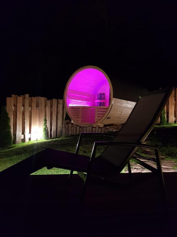 Agriturismo La Giasena Ponte nellʼAlpi Exteriör bild