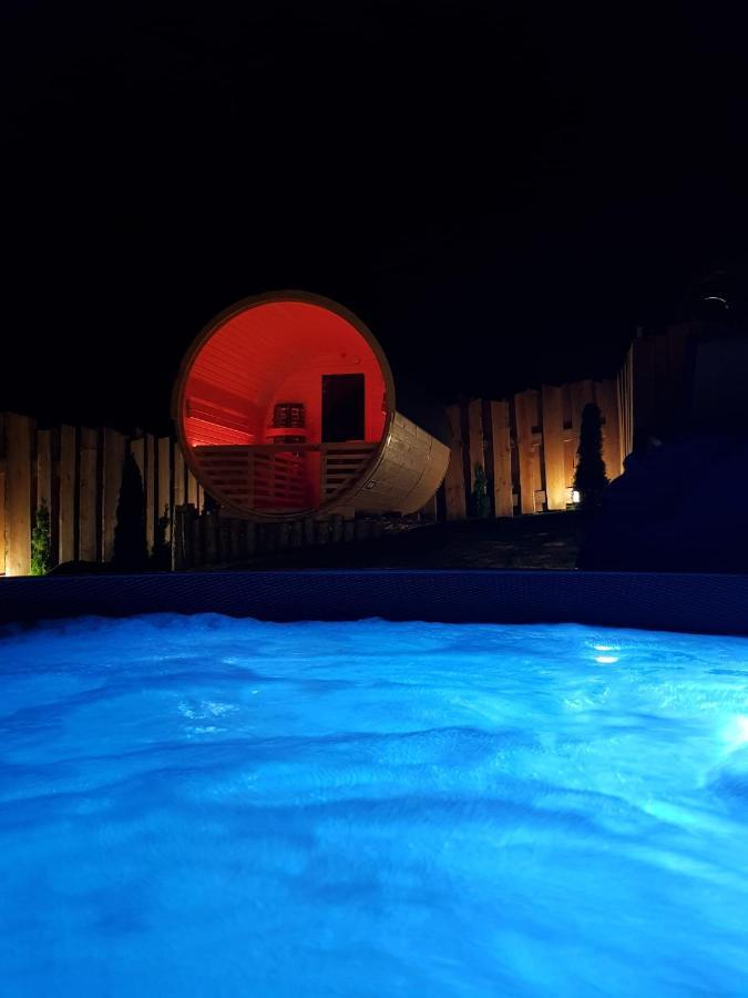 Agriturismo La Giasena Ponte nellʼAlpi Exteriör bild